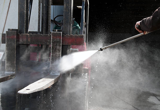 Best Machinery and Equipment Cleaning  in Brooklyn, IN